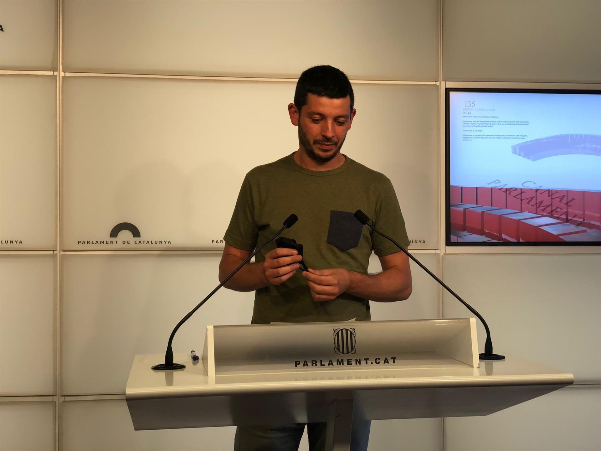 La CUP tilda de "represión económica" el asedio del Tribunal de Cuentas