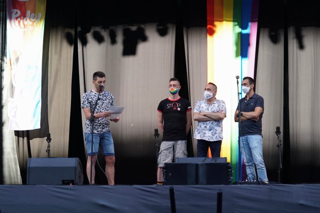 dr media orgullo gay tw