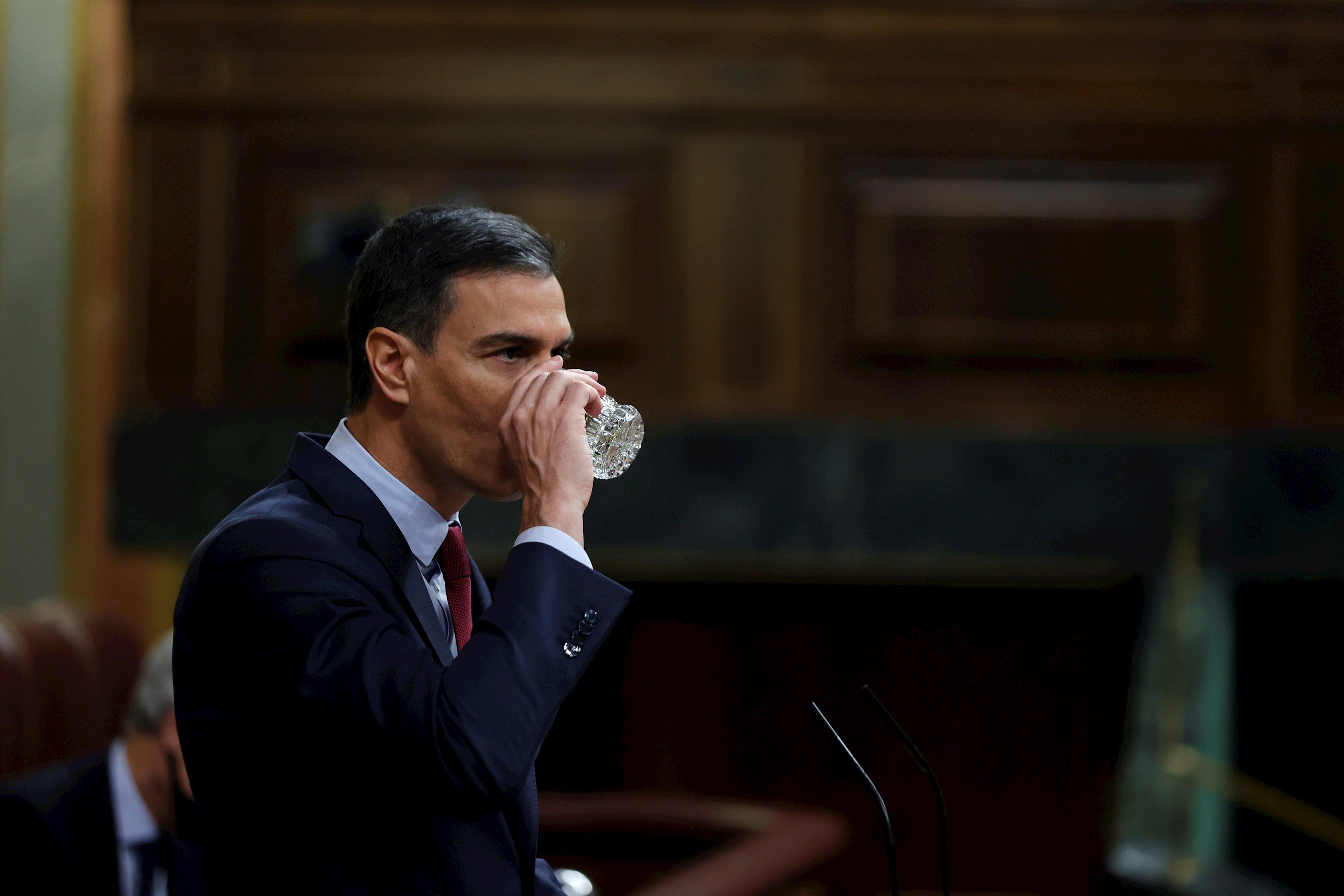 Sánchez critica que una exministra d’Aznar decideixi al Tribunal de Comptes