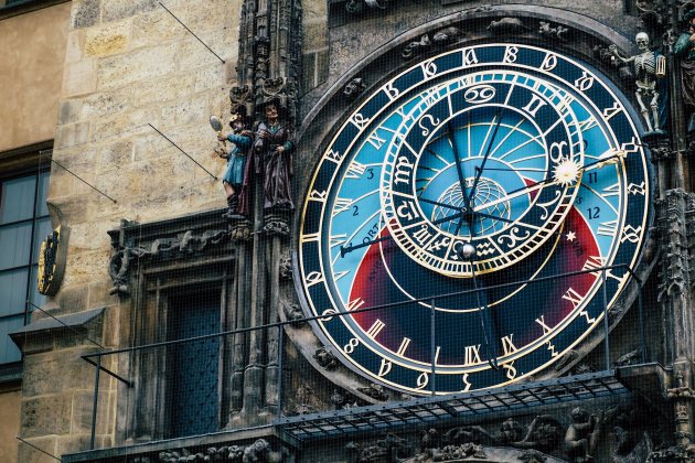 reloj praga unsplash