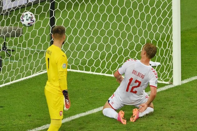 Dolberg gol Dinamarca eurocopa efe