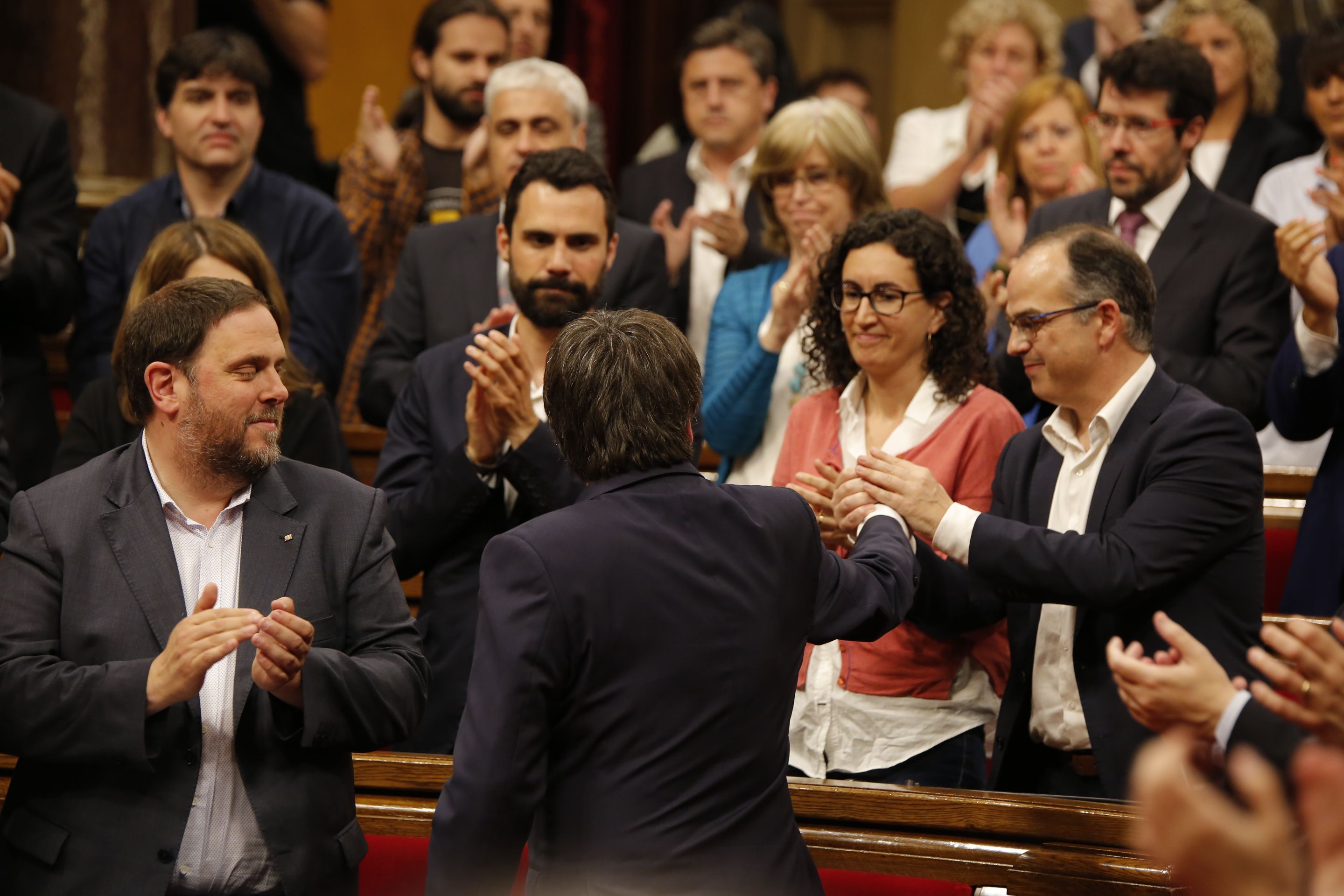 Junts pel Sí elogia y da apoyo a Puigdemont