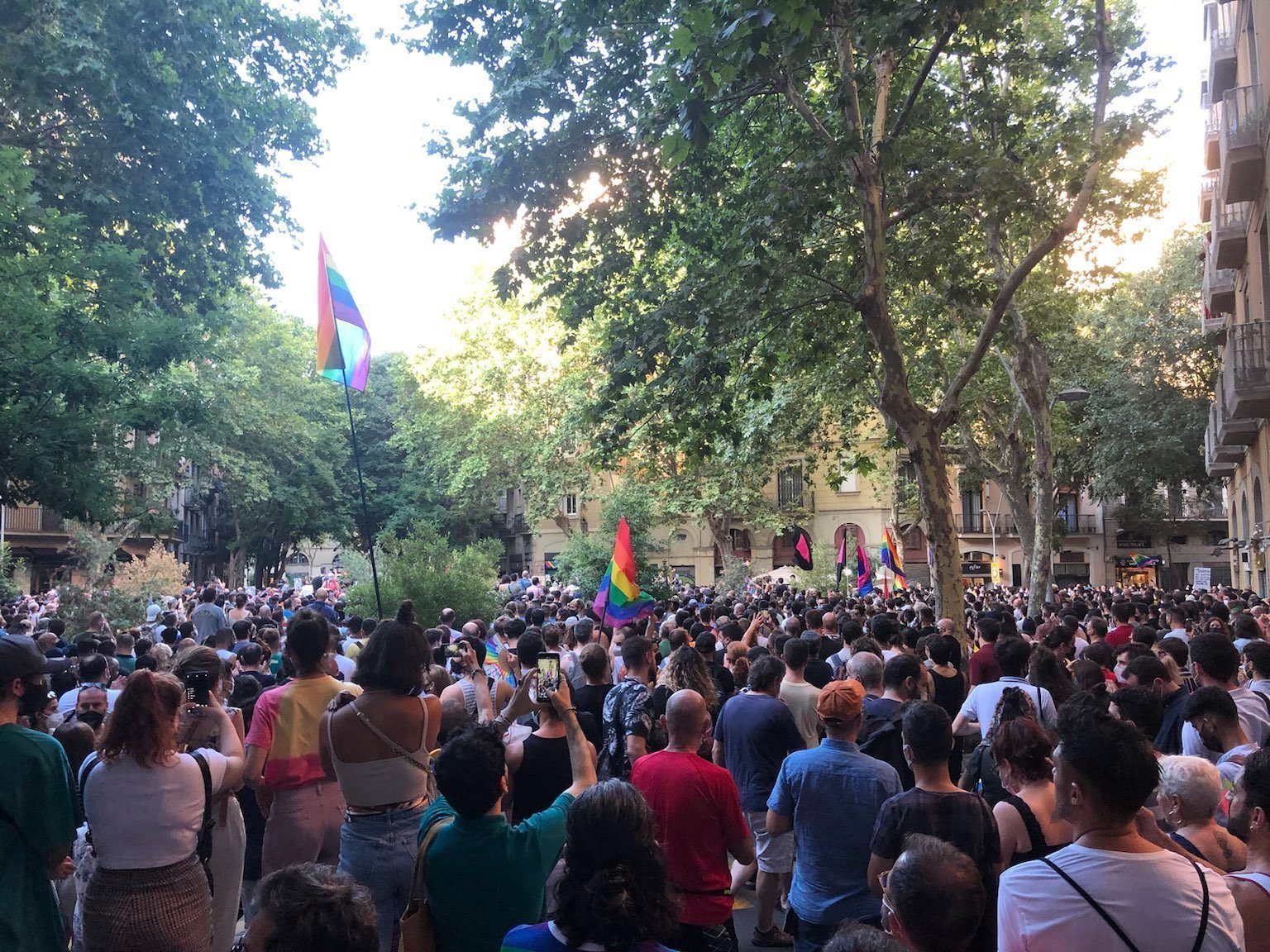 Concentracions arreu de l'Estat contra l'LGTBI-fòbia