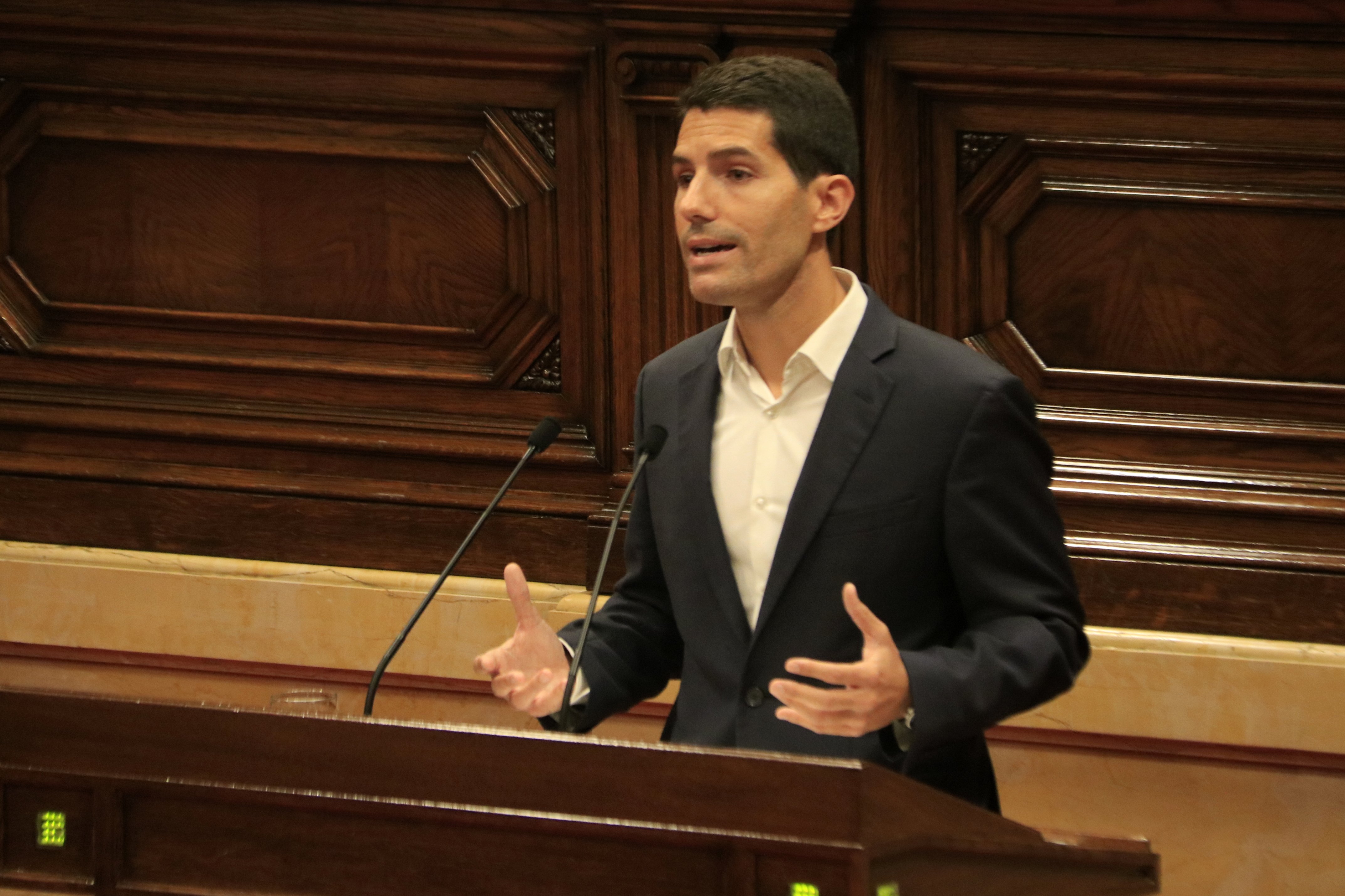 Ciutadans titlla de "vomitiu" el discurs de Vilalta (i Borràs hi intervé)