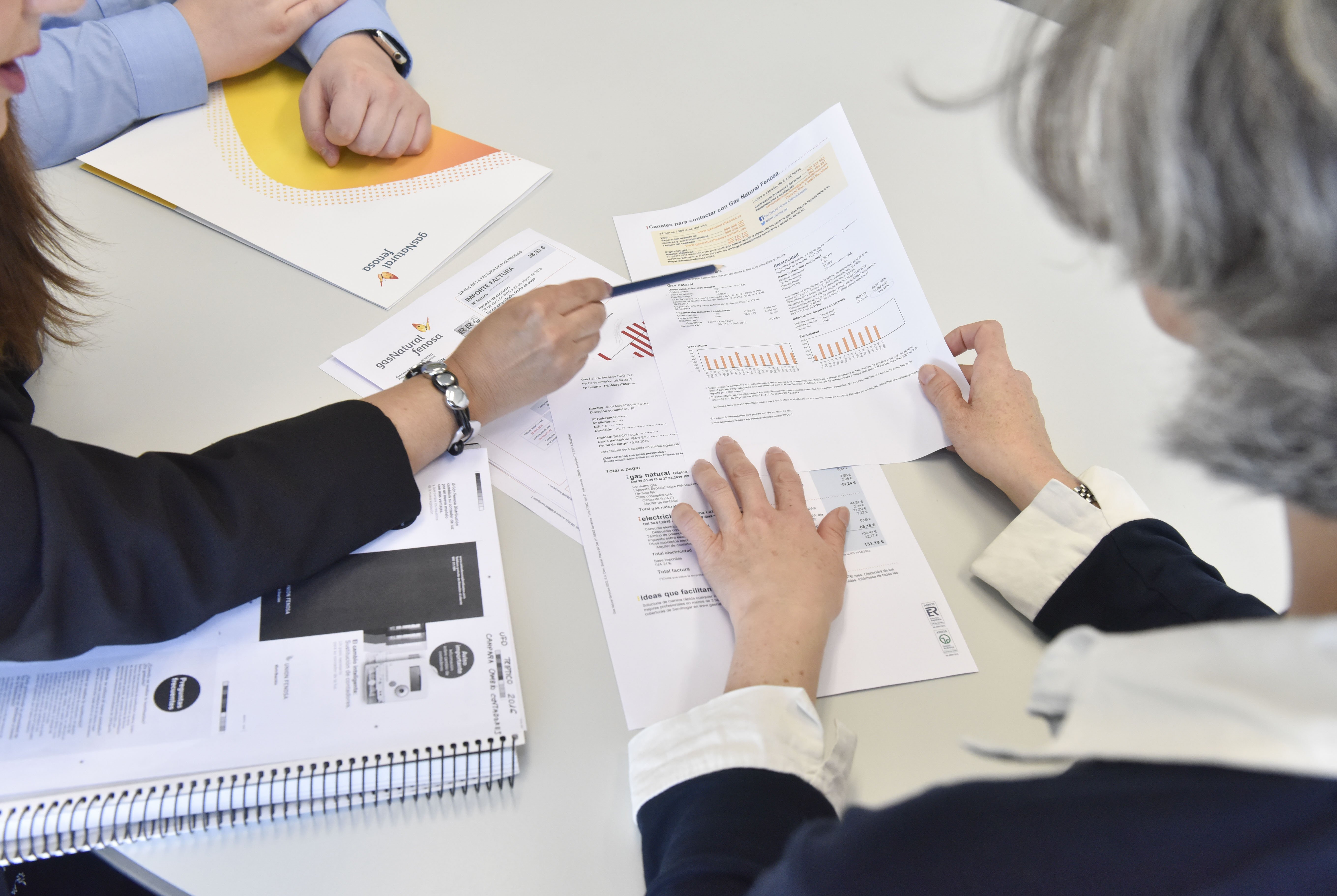Voluntarios contra la pobreza energética