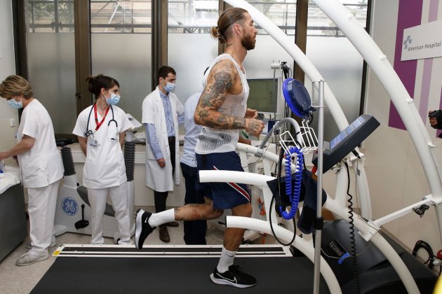 Sergio Ramos medico PSG @PSG