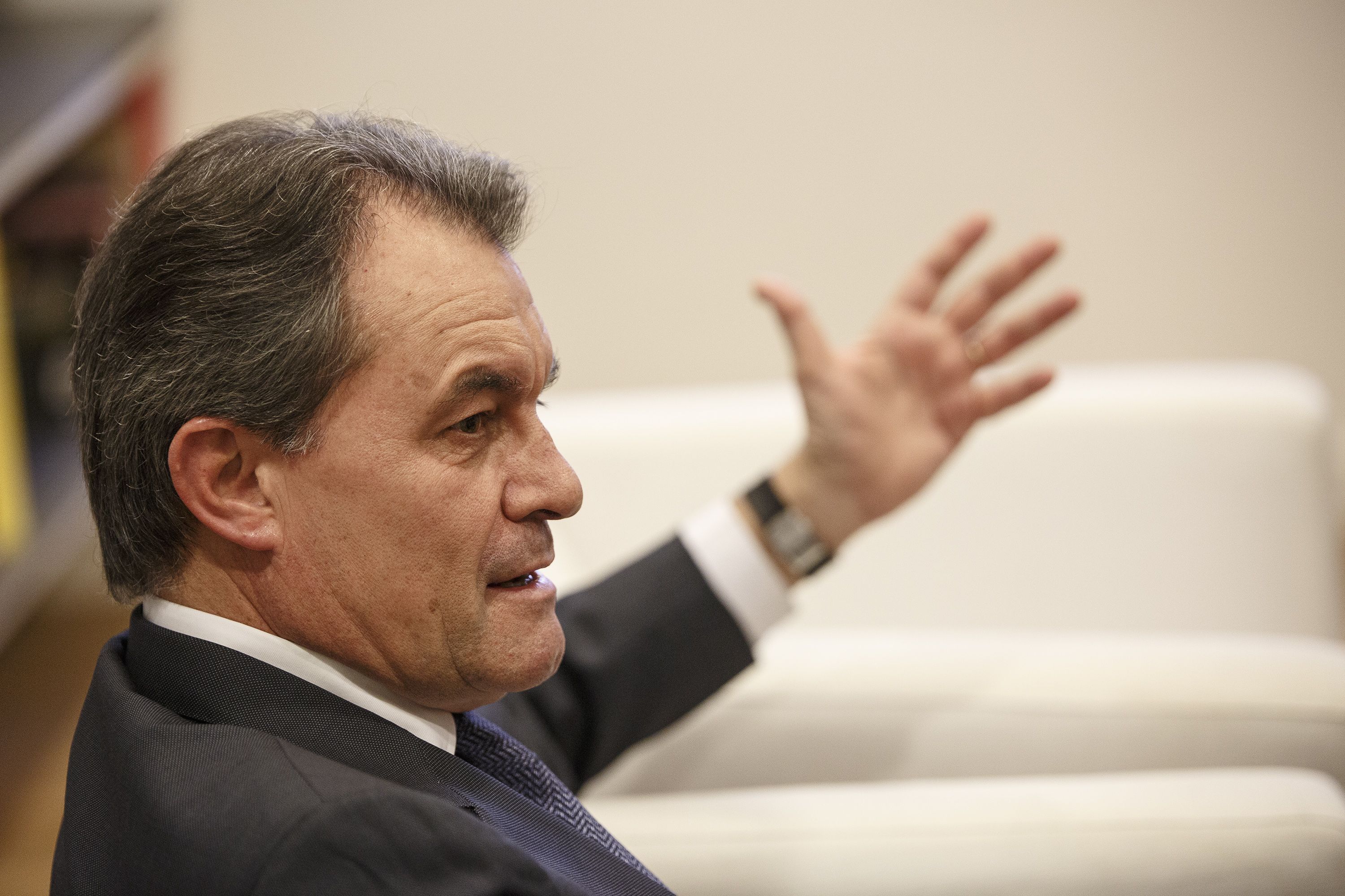 Mas: "La palabra de la CUP no vale nada"