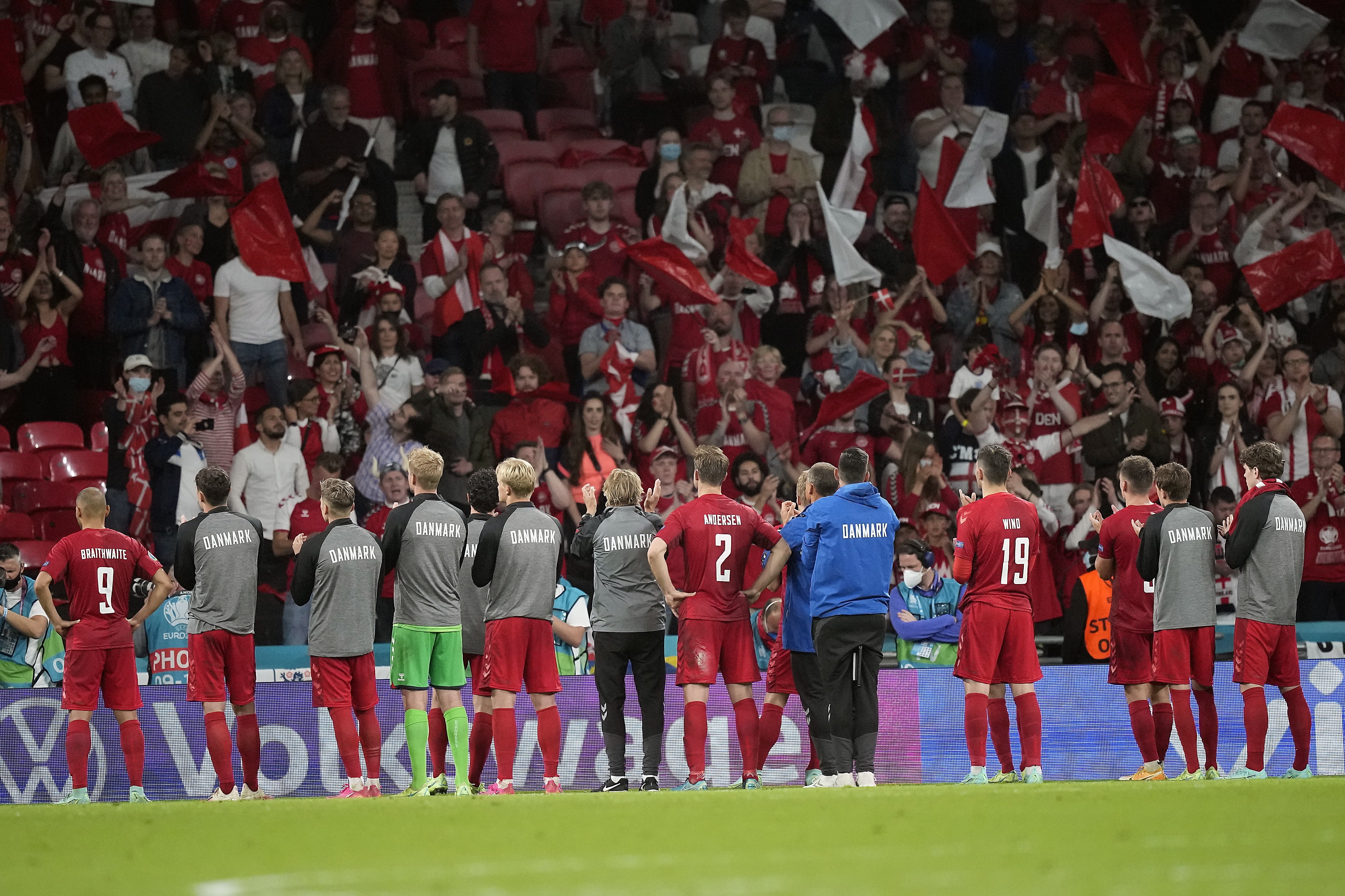 Aficionats danesos, agredits a Wembley: "Va ser terrorífic"