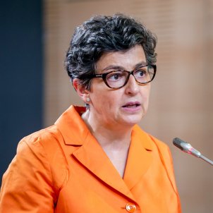 La exministra Laya, imputada por haber permitido la entrada del líder del Polisario