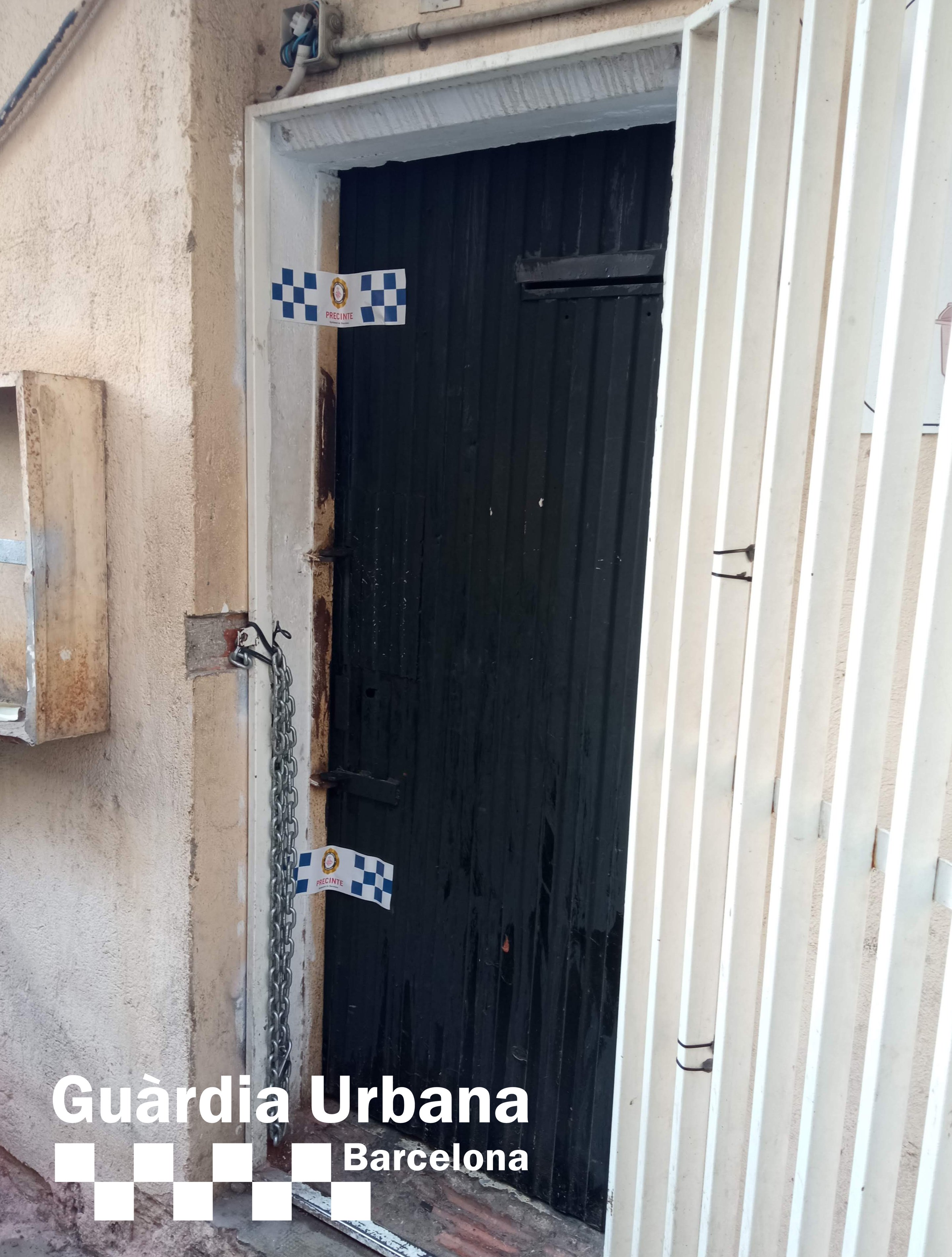 Fiesta desalojada guardia urbana barcelona 2