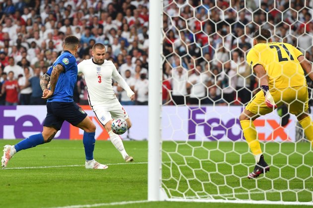 Luke shaw disapro gol final eurocopa inglaterra italia efe Luke shaw disapro gol final eurocopa inglaterra italia efe
