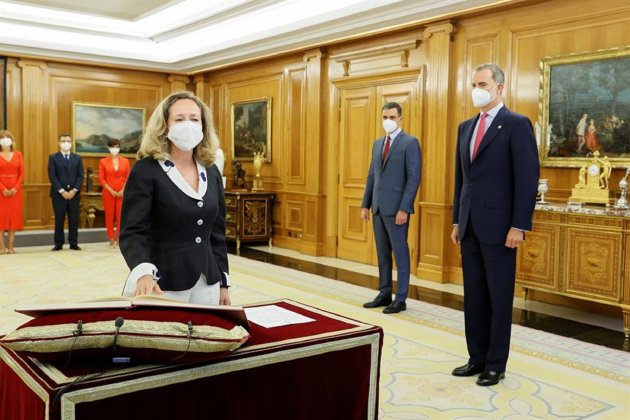 nadia calviño toma posesión ministros efe
