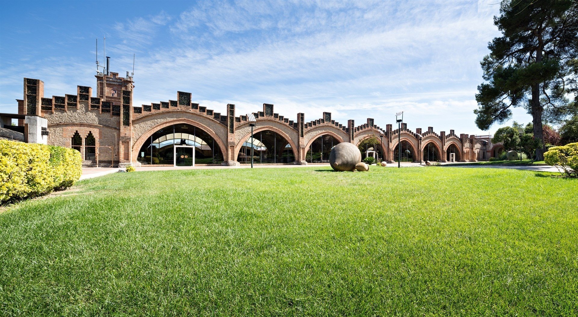 Codorniu presenta un ERE después de cambiar de propietario