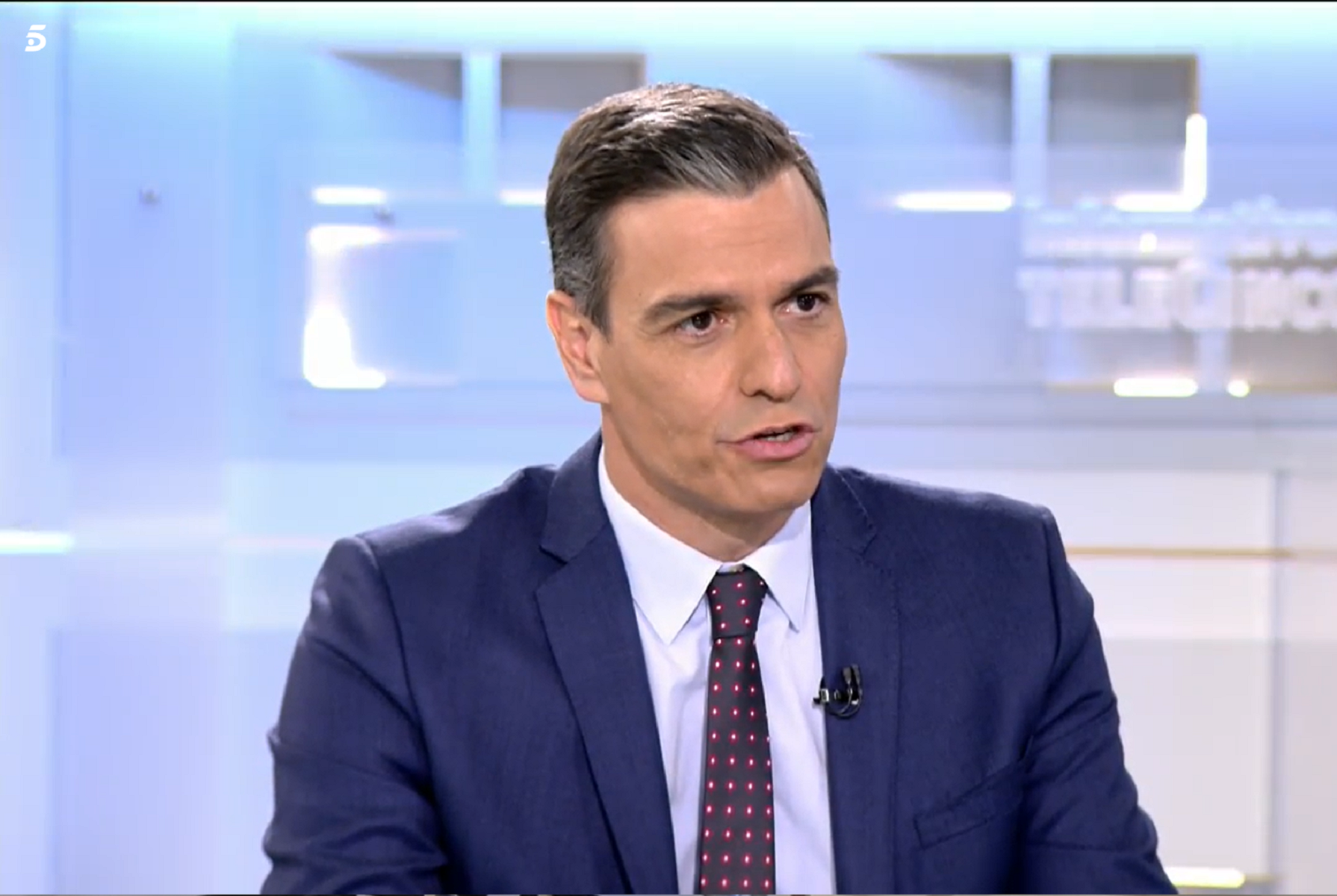 Sánchez, convençut que a finals d'estiu hi haurà un 70% de vacunats
