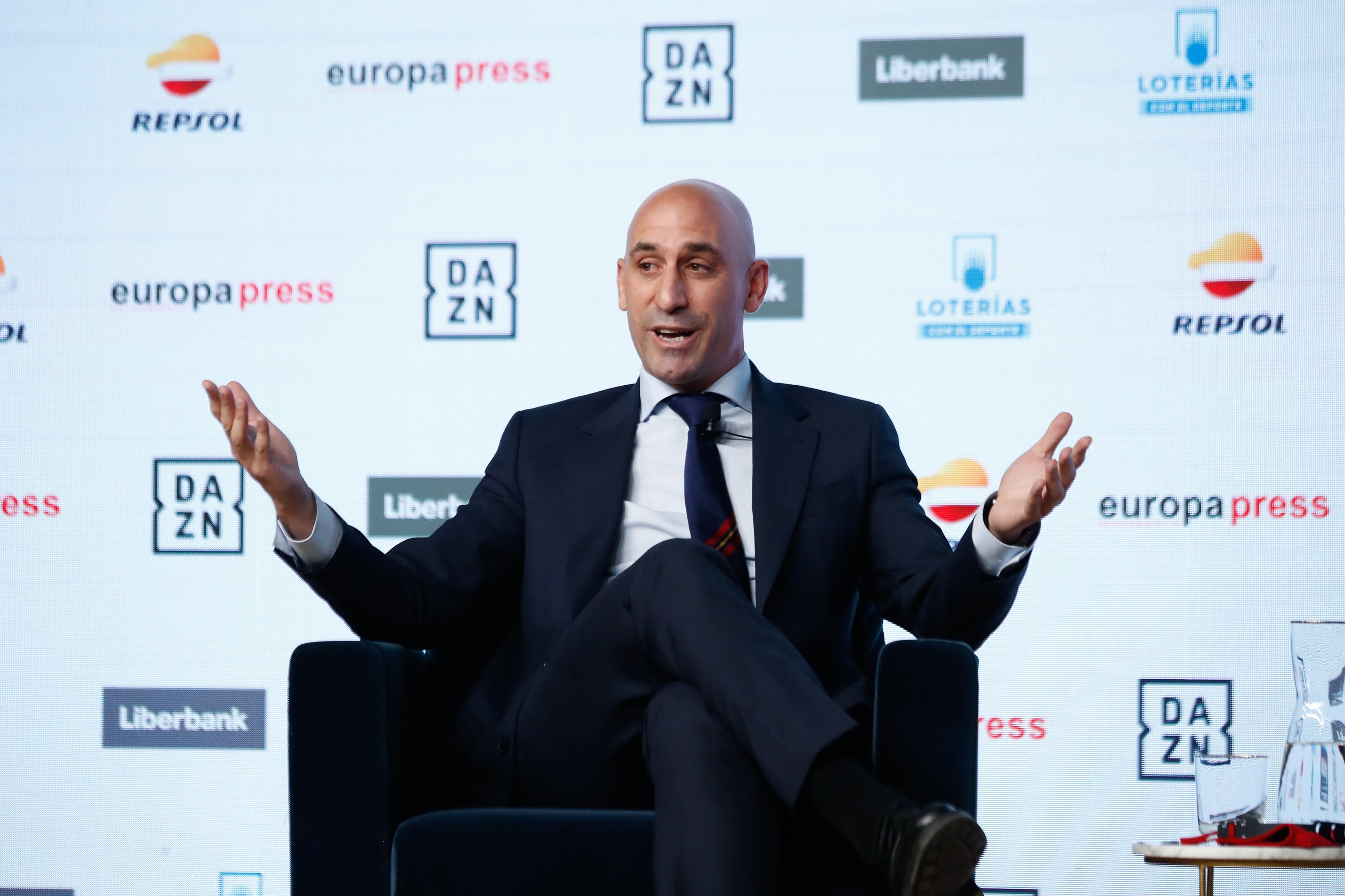 Rubiales ejecuta el cambio y Luis Enrique dejará la Roja, ya trabaja con su sustituto