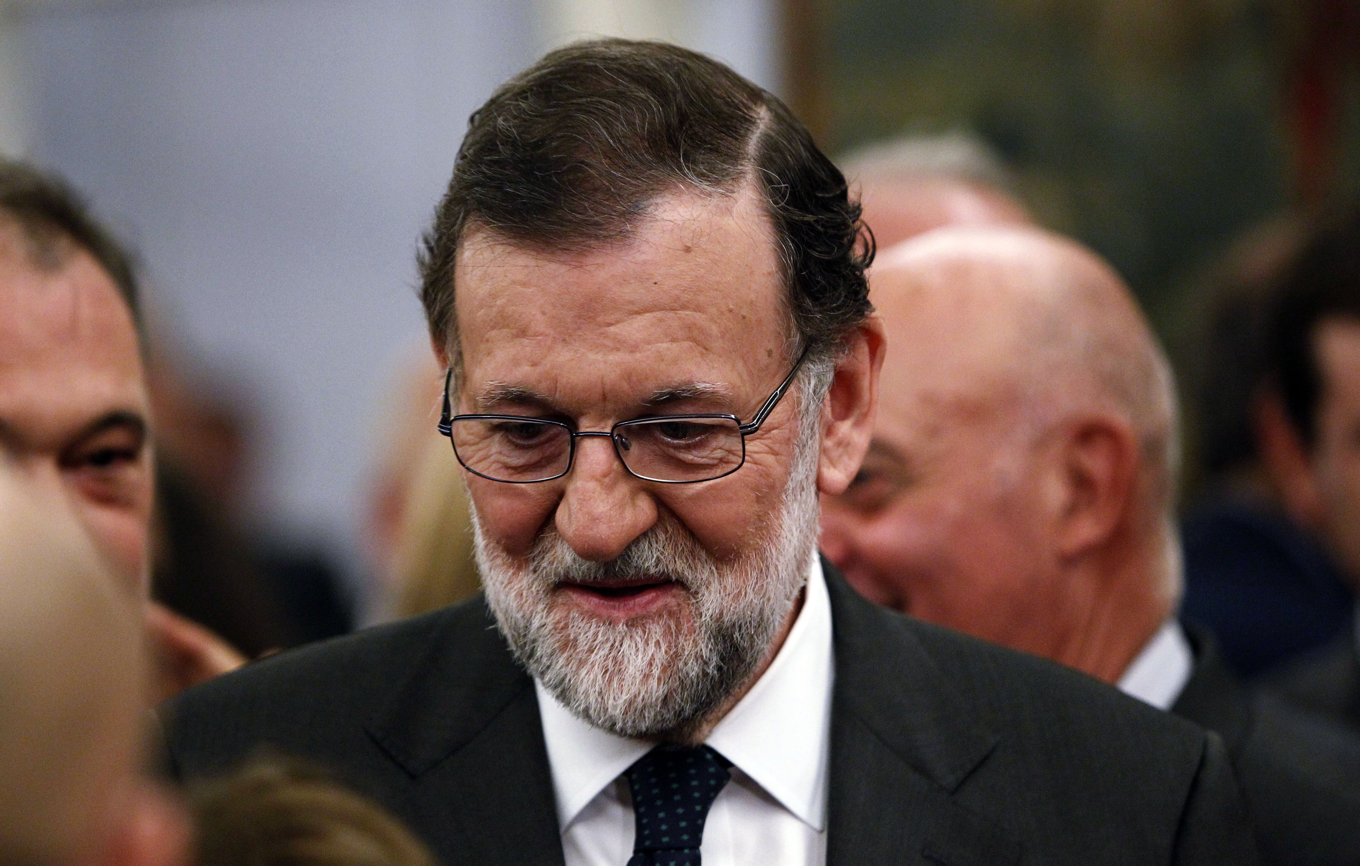 Rajoy, tocado pero no hundido por la corrupción