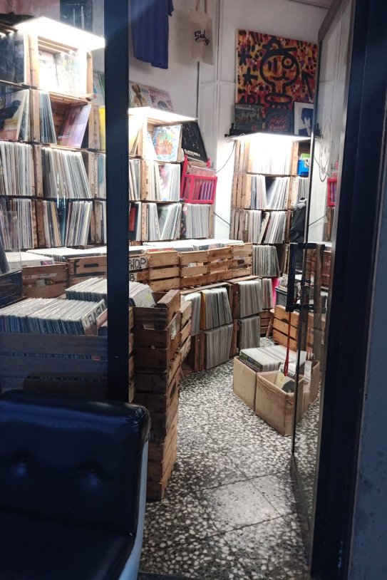 Botiga de vinil Poble Sec