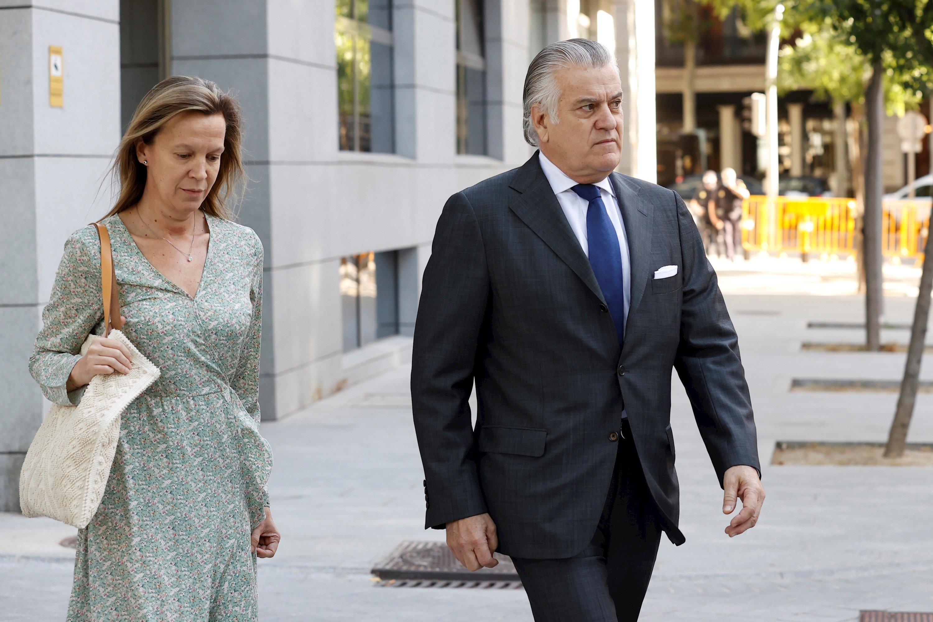 Bárcenas, condenado a 2 años de cárcel por pagar en B las obras de la sede del PP