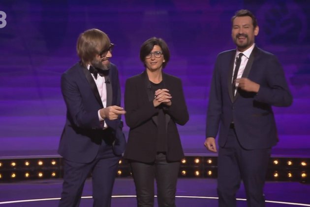 Natza Farré en 'La Nit dels Òscars' con Òscar Andreu y Òscar Dalmau TV3