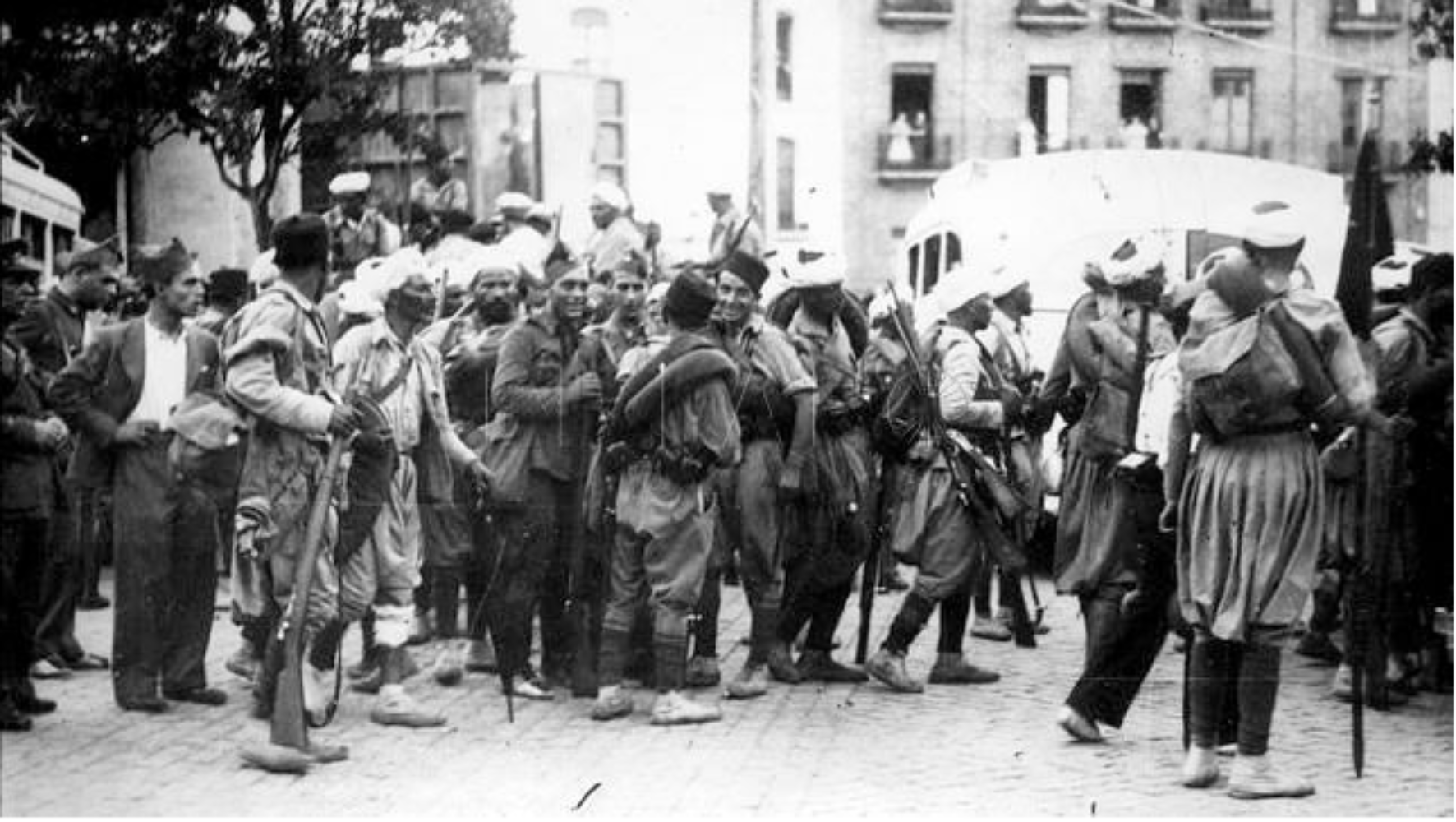 España abandona el Sáhara y entrega el territorio a Marruecos