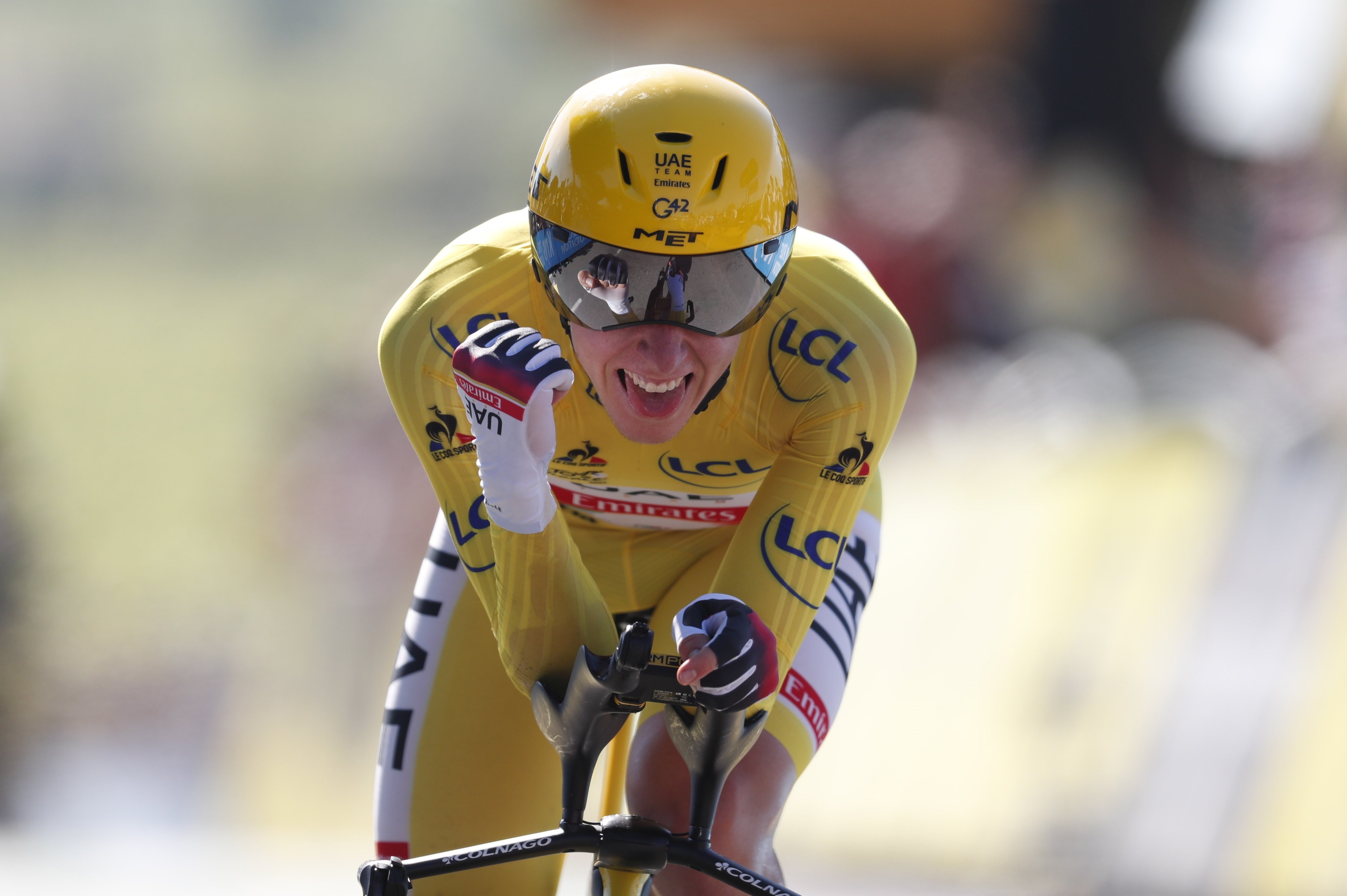 Van Aert vuela en la crono mientras Pogačar celebra su segundo Tour seguido