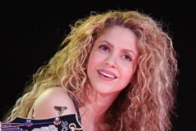 shakira portada