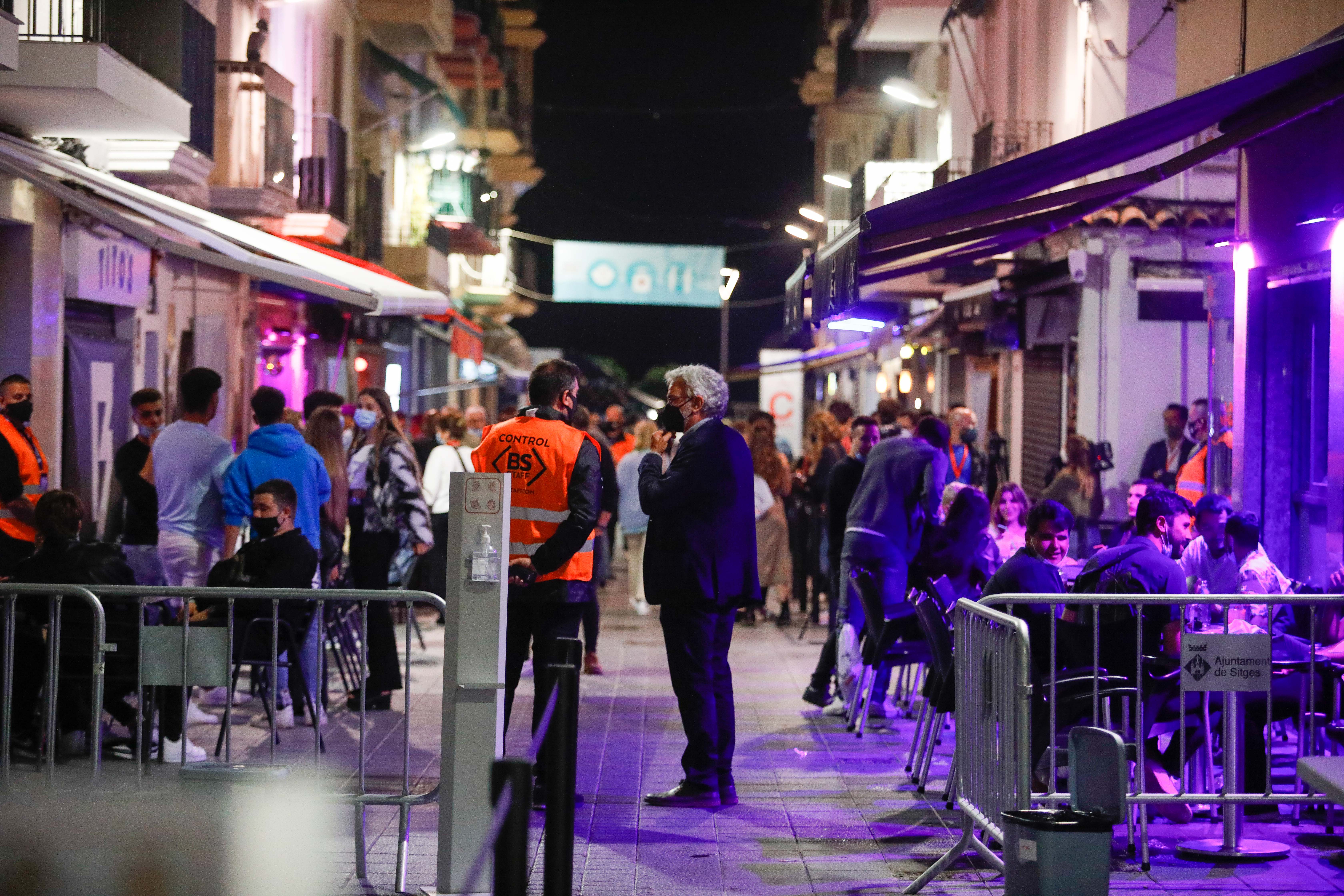 Covid | Las restricciones al ocio y las reuniones se mantendrán todo el verano