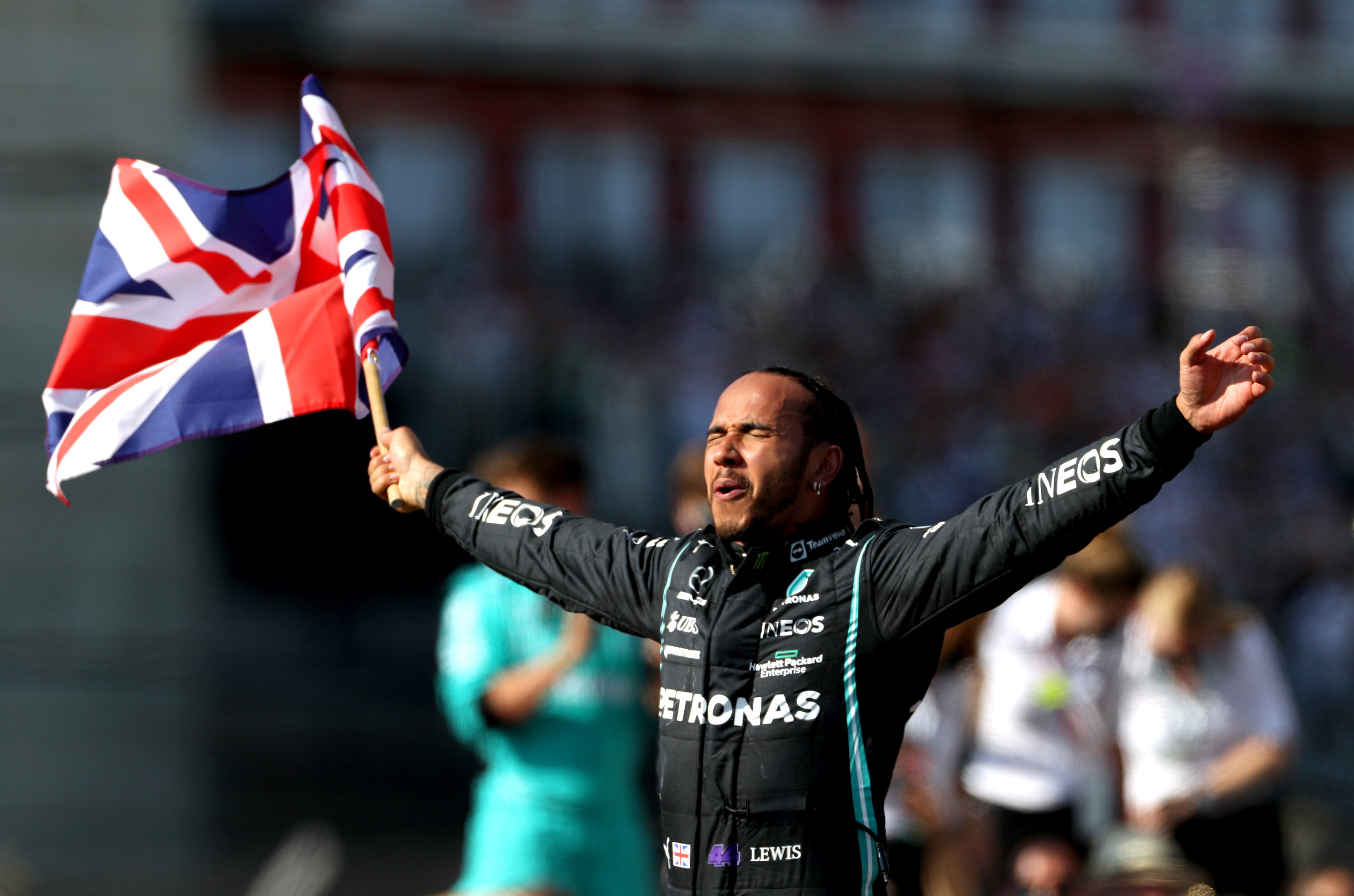 Puja la tensió a la Fórmula 1: Hamilton culpa Verstappen de l'accident