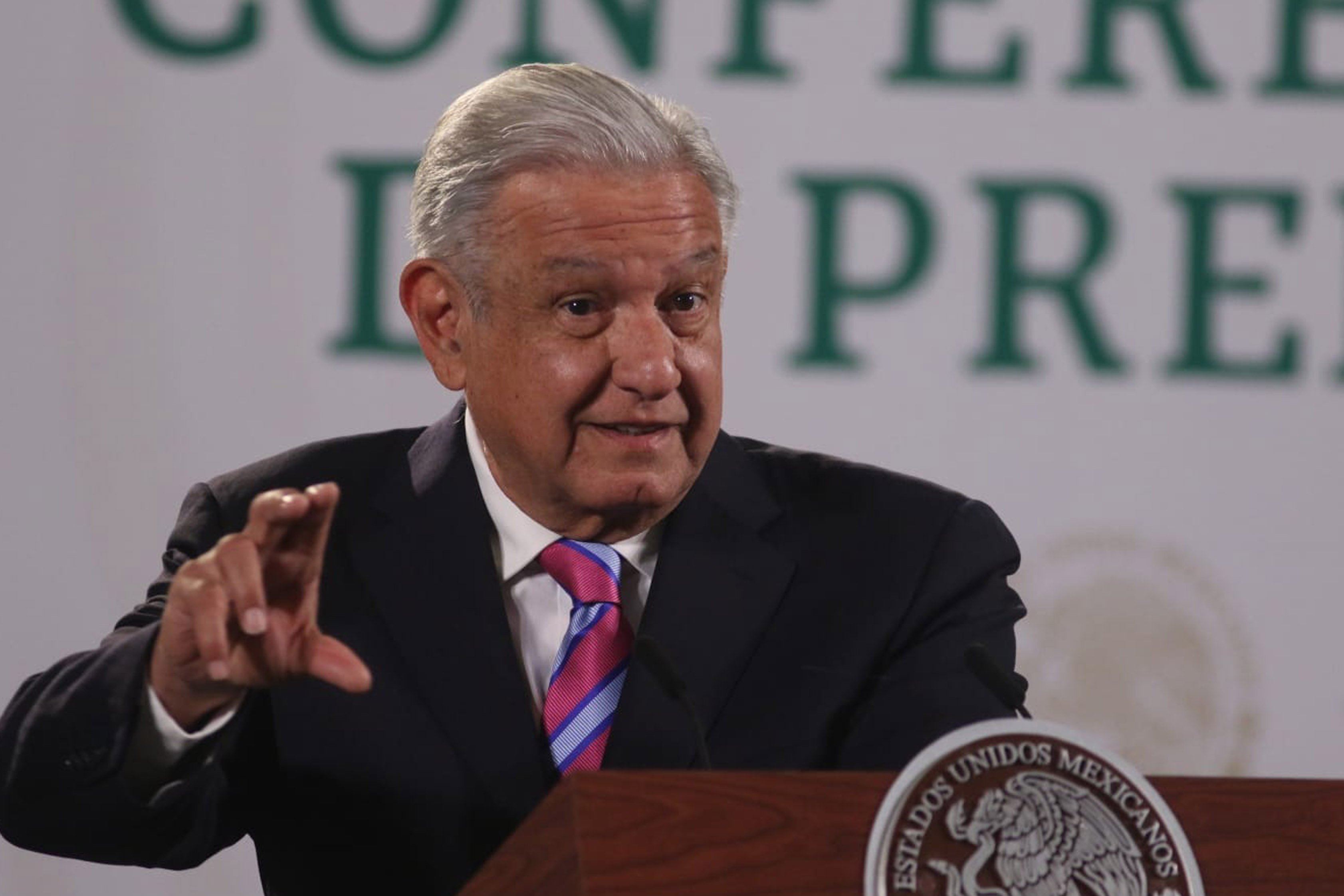 Obrador fa marxa enrere: “No volem una ruptura amb Espanya”