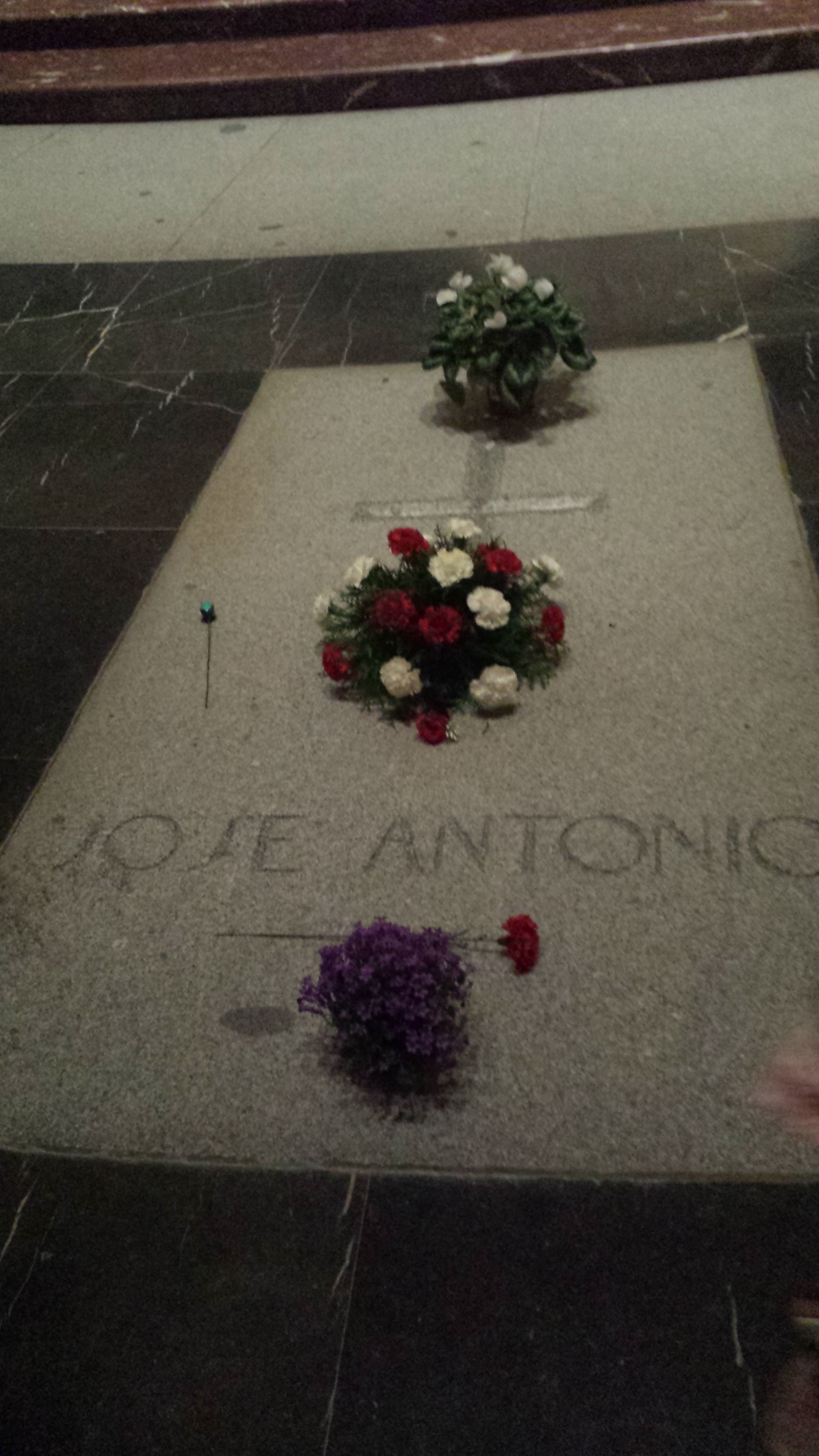 La família de Primo de Rivera sol·licita exhumar les restes de José Antonio