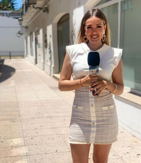 marta riesco reportera