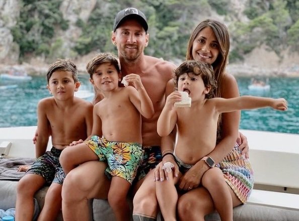 antonela messi foto familia hijos