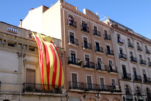 estelada|estrellas gigante acto vox valles|fosos