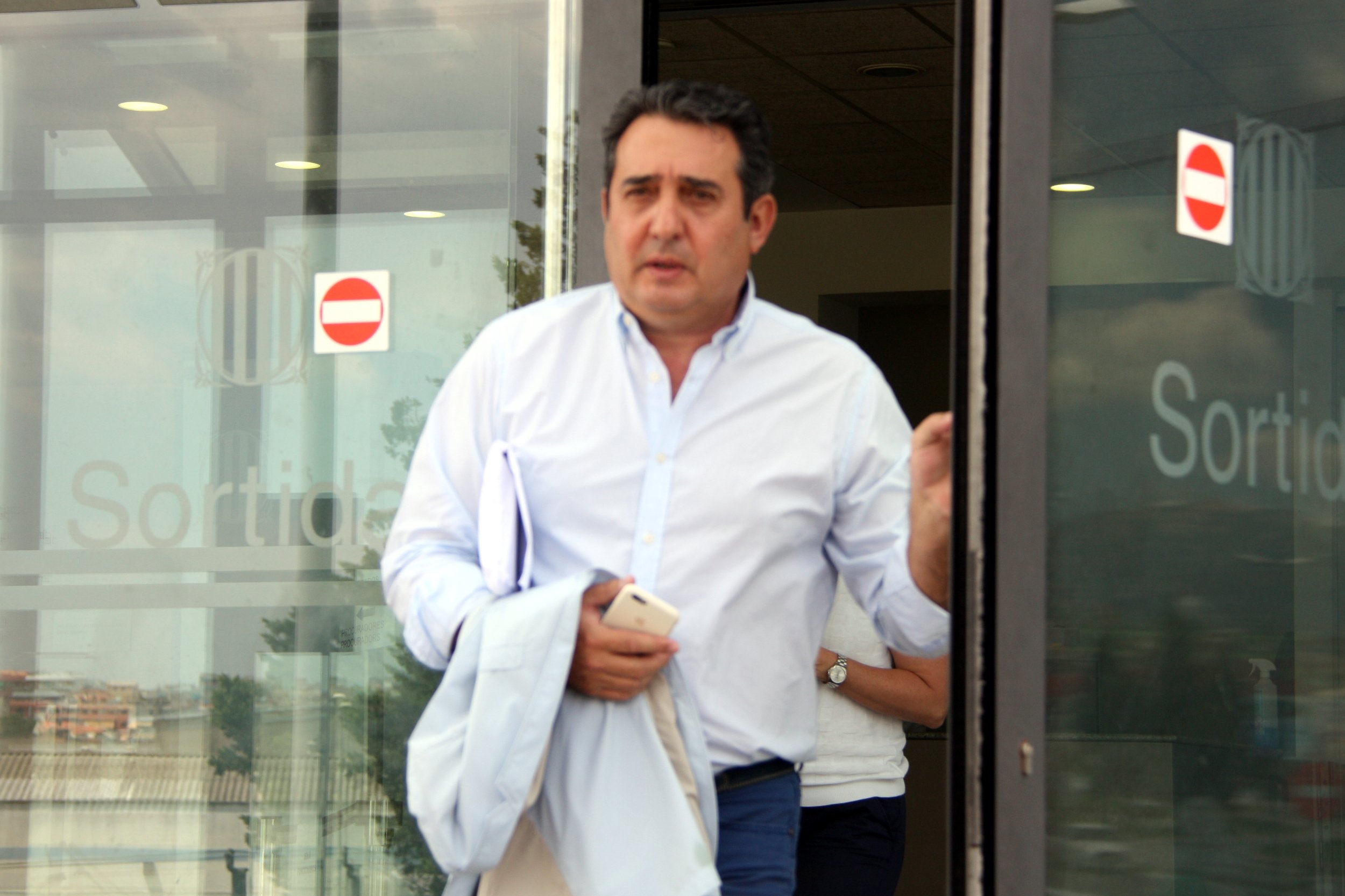 L’exalcalde de Sabadell Manel Bustos (PSC) ja surt de la presó els caps de setmana
