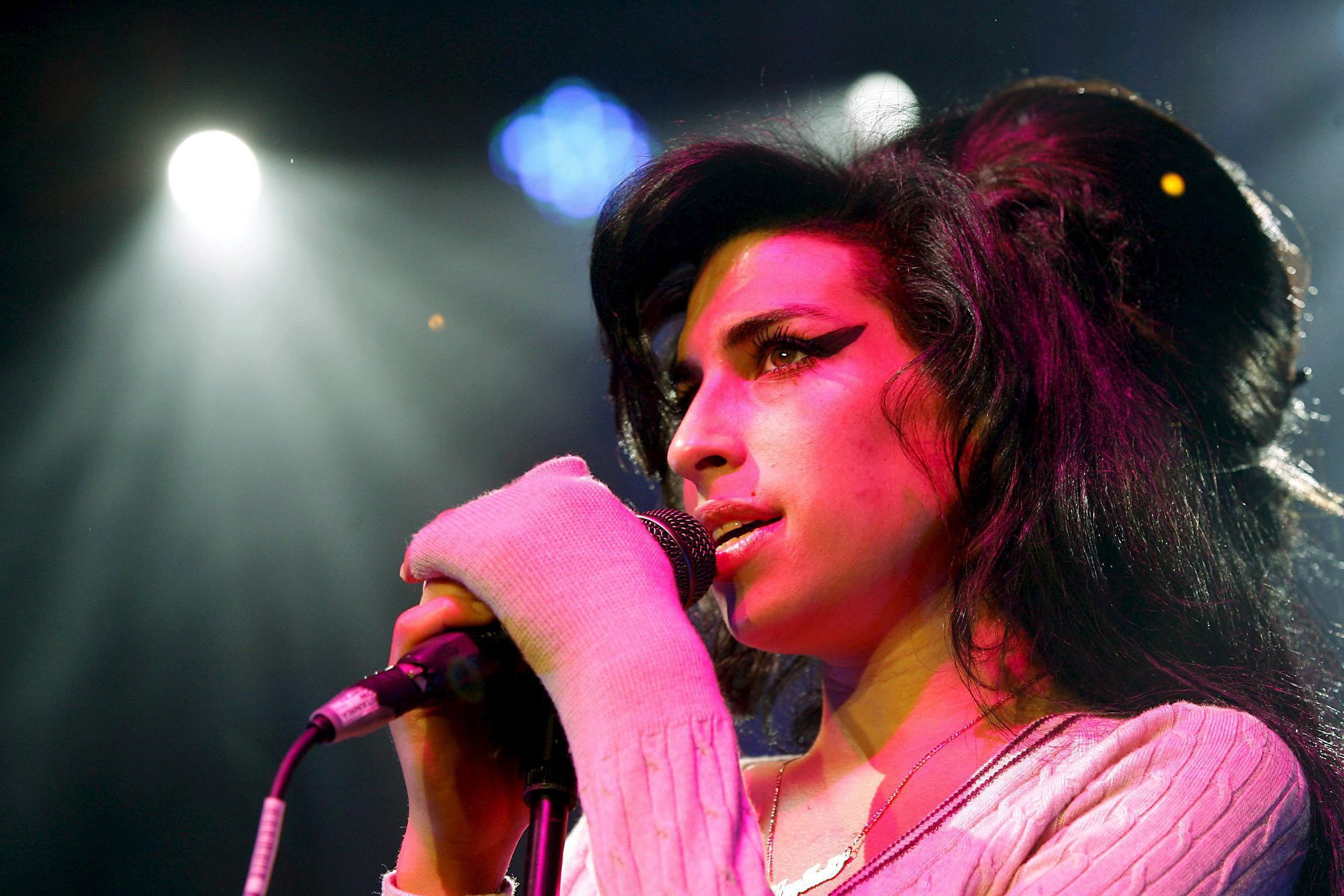 10 años sin Amy Winehouse: la vida de la gran diva del soul en 5 capítulos