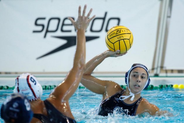 irene gonzalez @cnswaterpolo