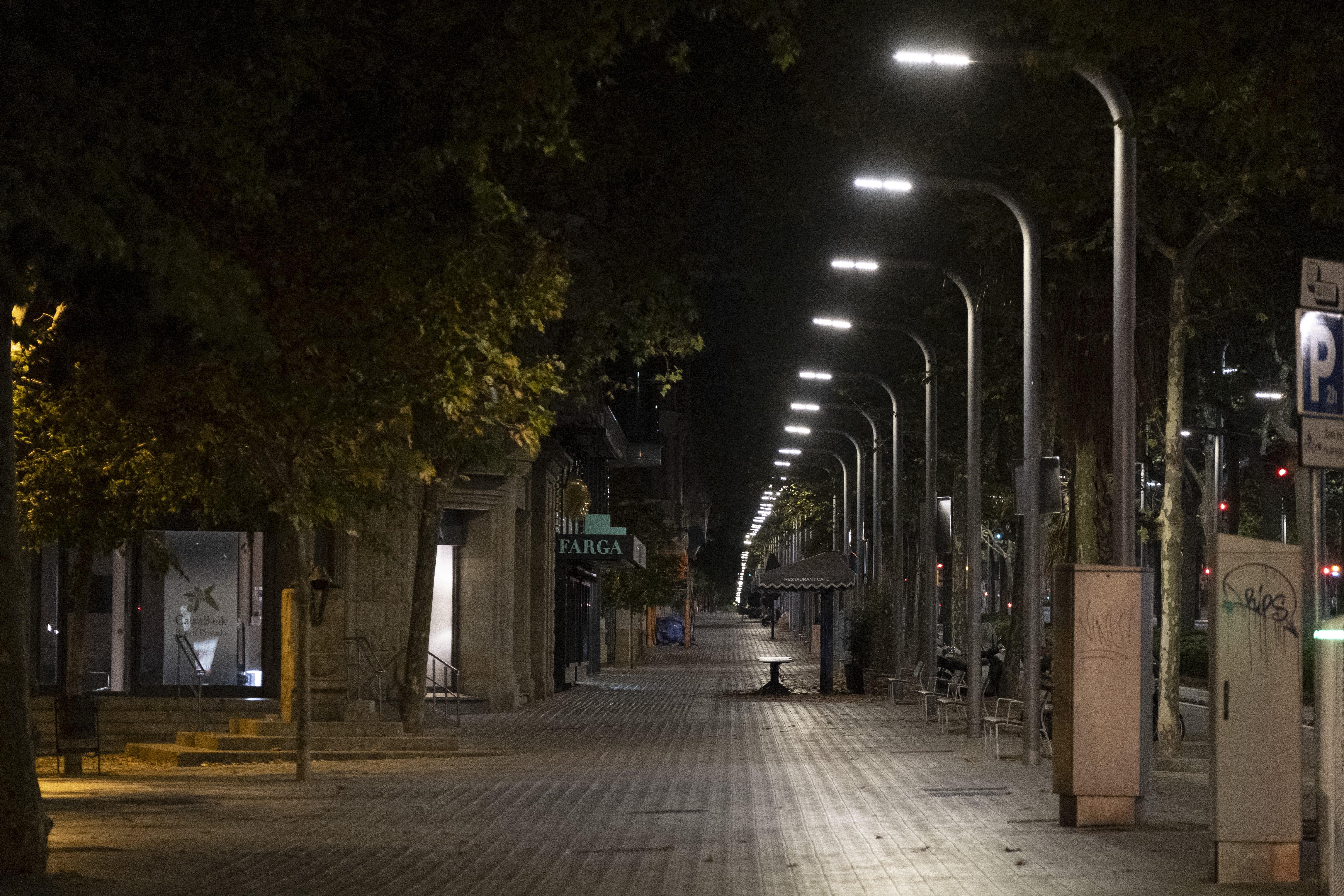 Covid | Aquestes són les restriccions vigents a Catalunya la nit de Cap d'Any