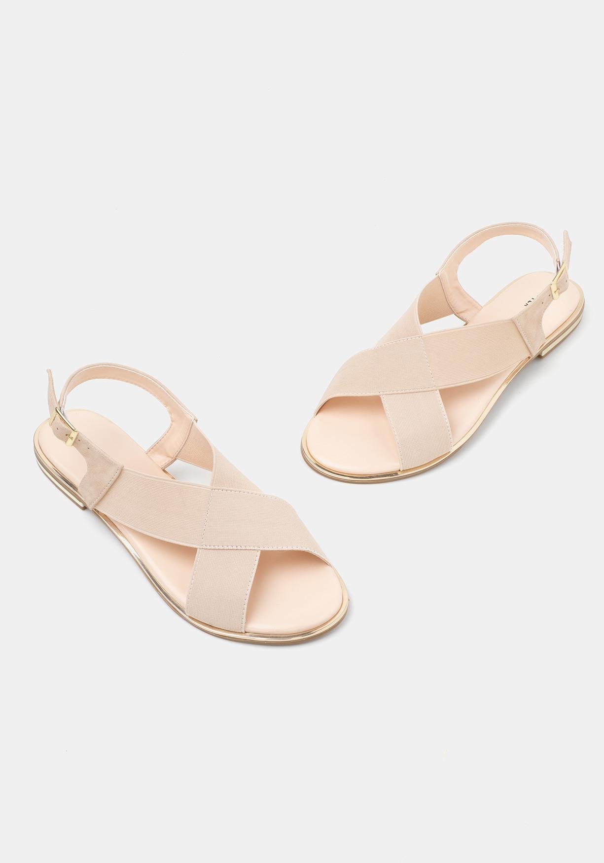 Las sandalias de las que te enamorarás este verano están en Carrefour