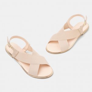 Las sandalias de las que te enamorarás este verano están en Carrefour