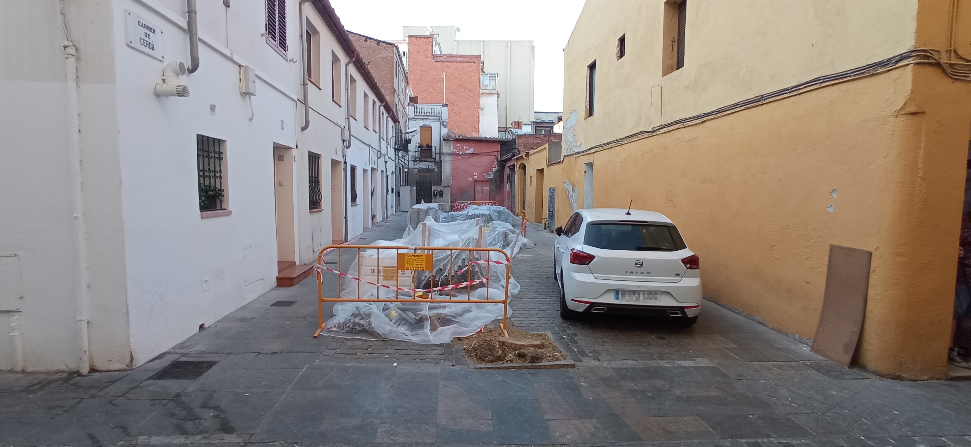 Fets consumats: les obres al carrer desforestat per Colau ja estan en marxa