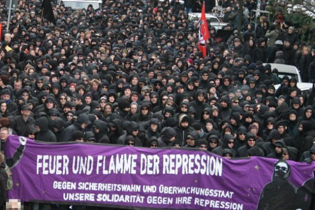 Black Bloc Hamburg - Autonome NewsflasherInnen