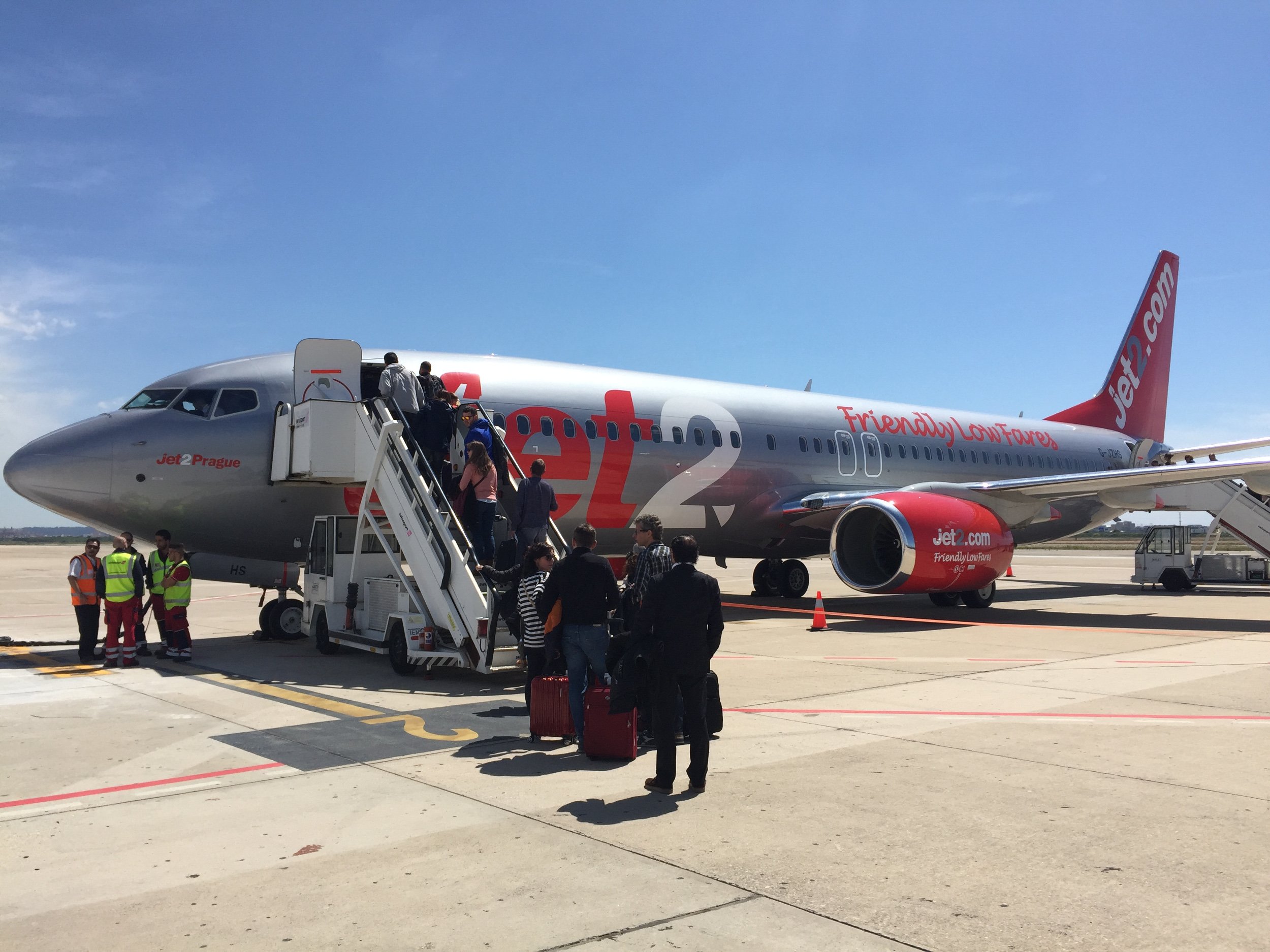 La compañía Jet2 estrena en Reus nuevas conexiones con Birmingham y Londres-Stansted