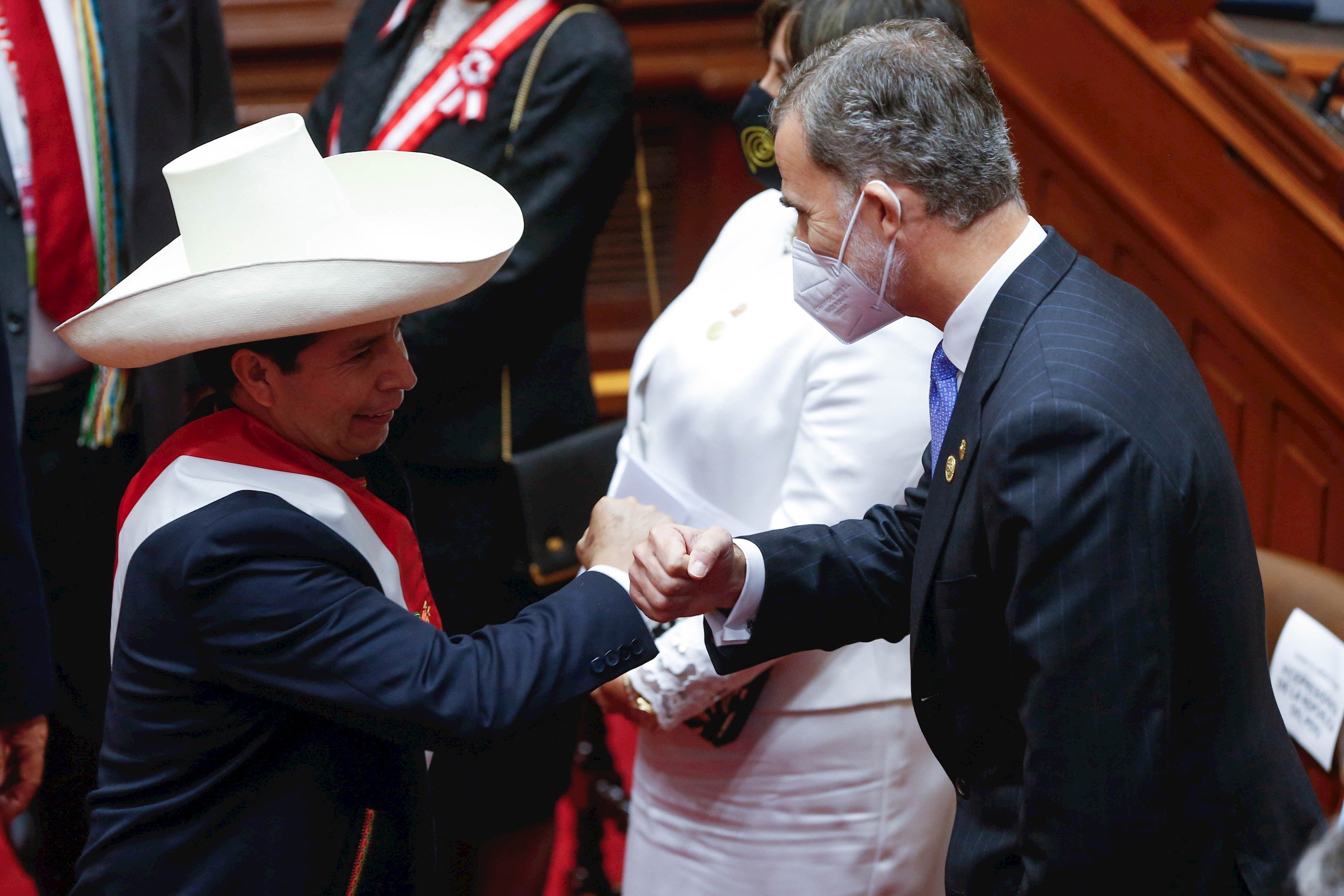 El nuevo presidente de Perú se estrena con un toque de atención a Felipe VI