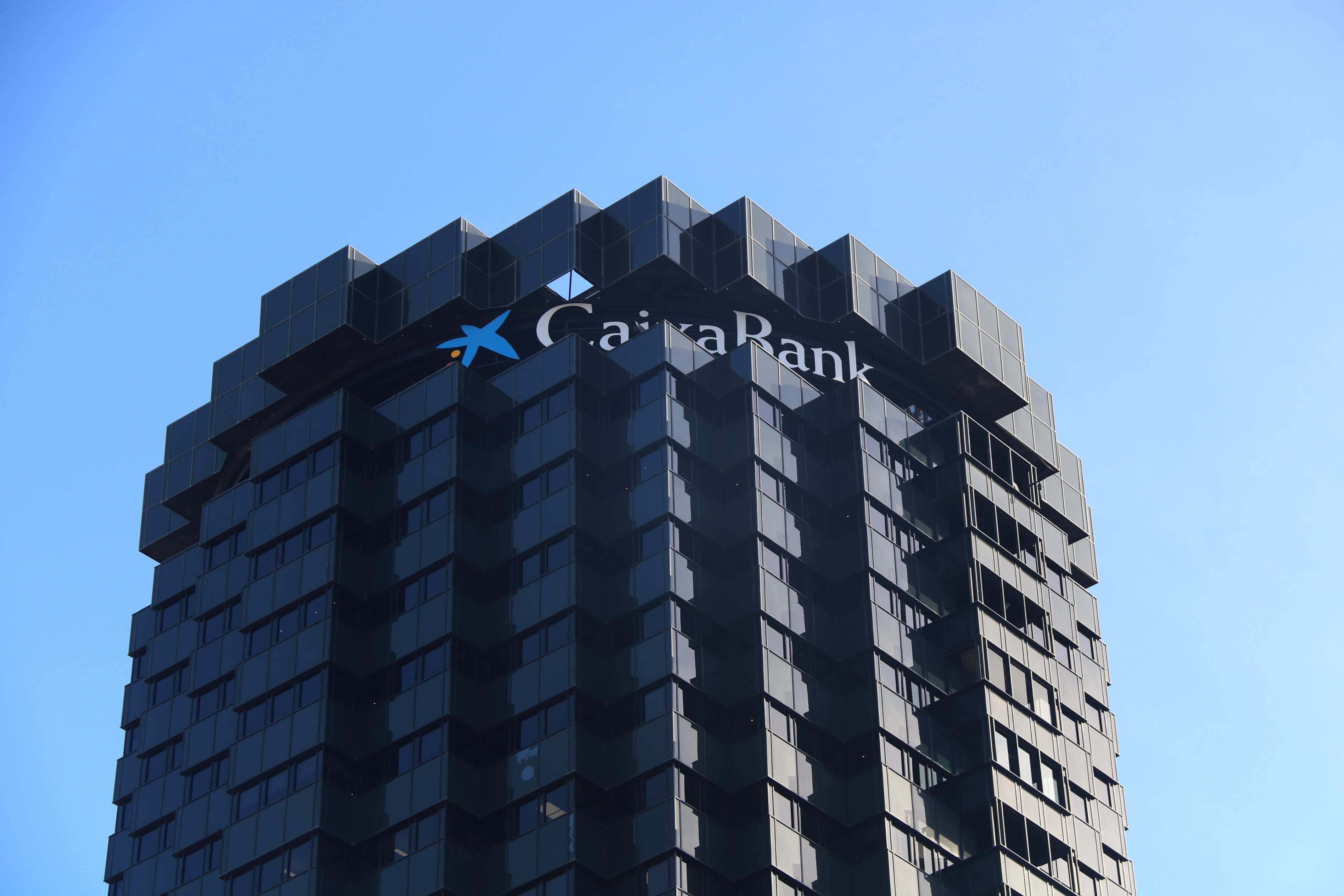 CaixaBank, elegido mejor banco digital en banca de particulares del Estado