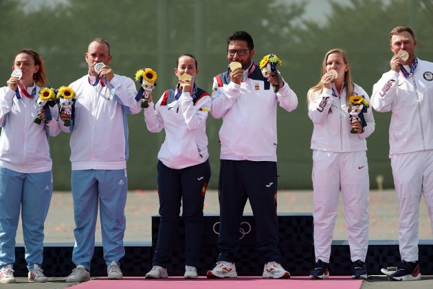 podi tret|tir plat tokio 2020 alberto fernandez fatima galvez efe