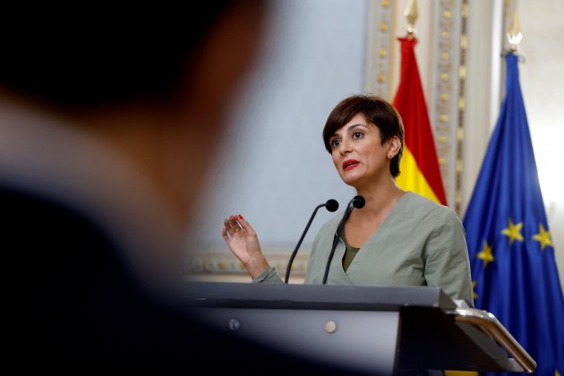 isabel rodríguez rueda de prensa comision bilateral agosto 4 efe