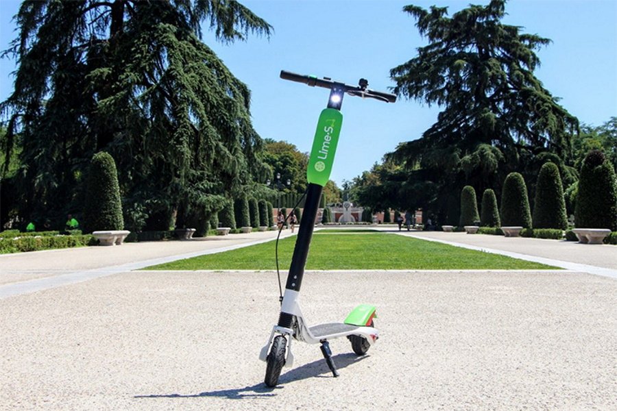 El Ayuntamiento de Málaga abre un expediente para retirar los patinetes Lime