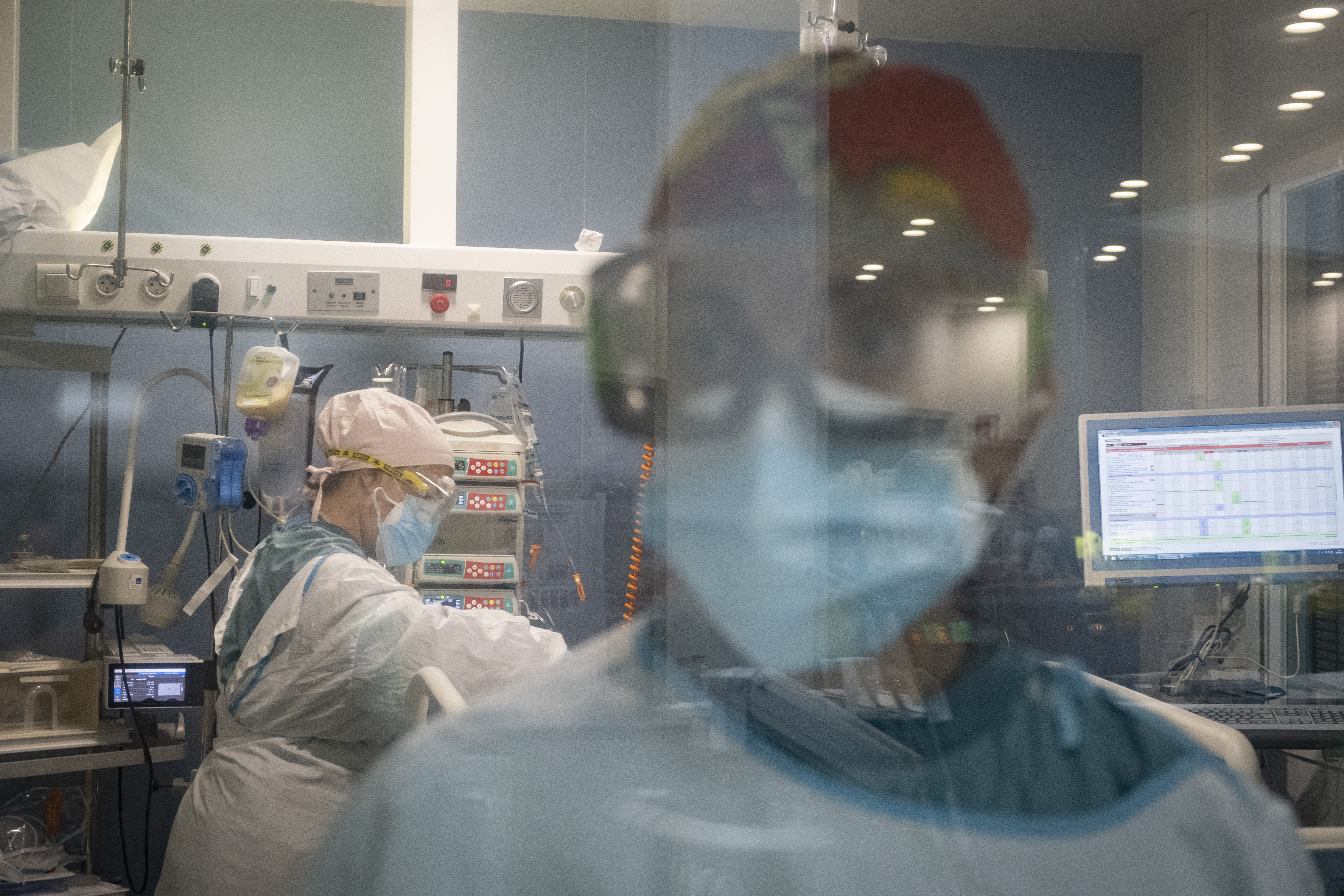 La espera con una mirada perdida