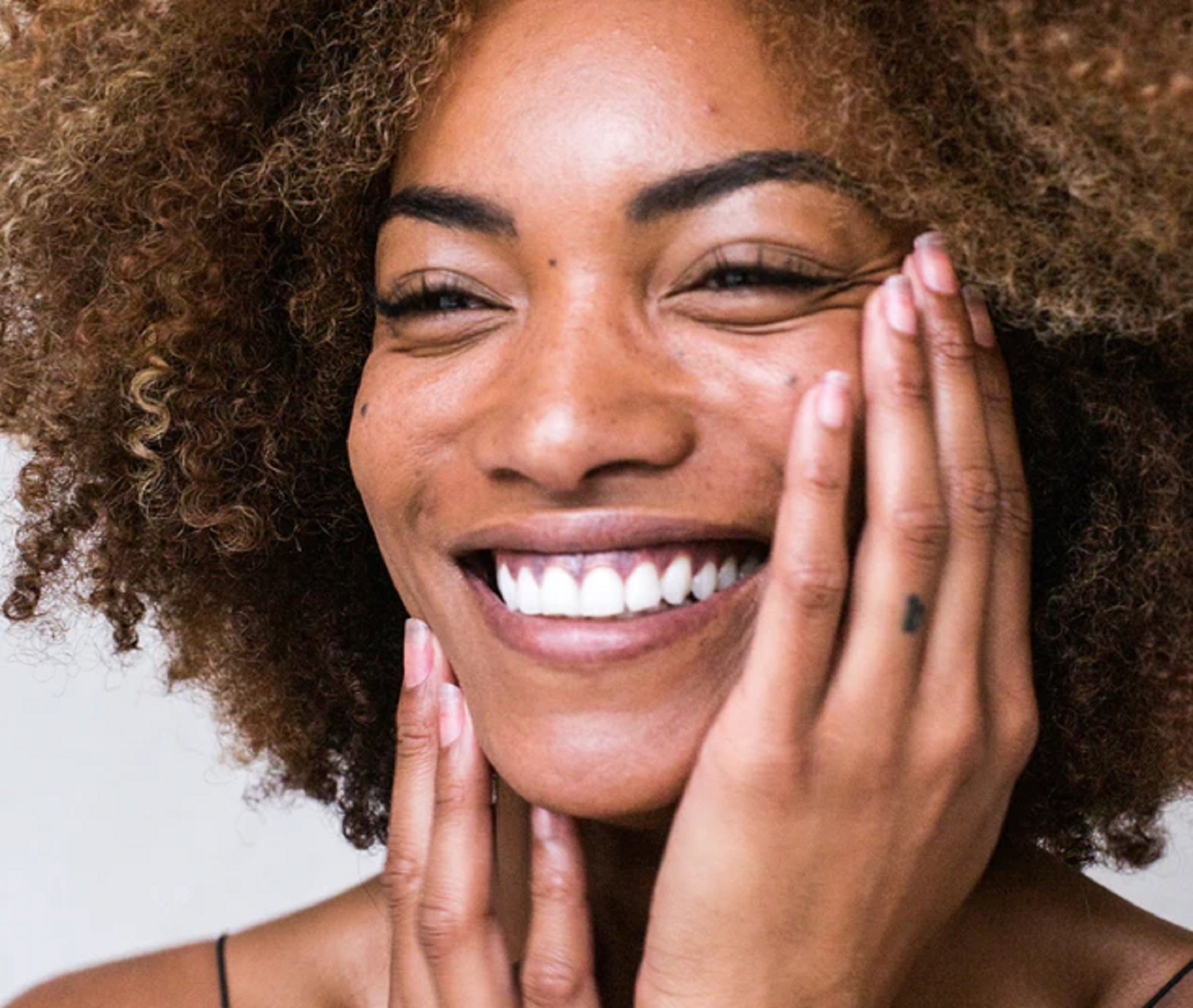 El espray de Mercadona que consigue un efecto lifting por menos de 3 euros