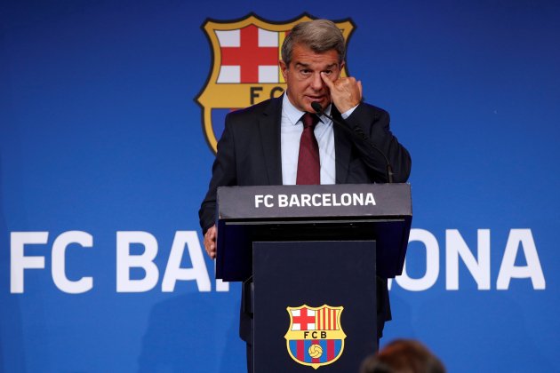 joan laporta roda de premsa llegeixo messi efe